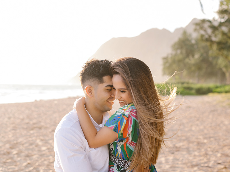 IMage of wedding couple photographed by Tracey Lyn Photography