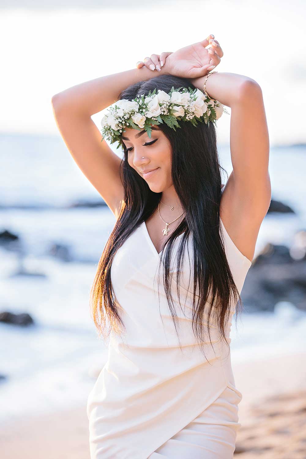 image of a senior portrait of a girl wearing a haku