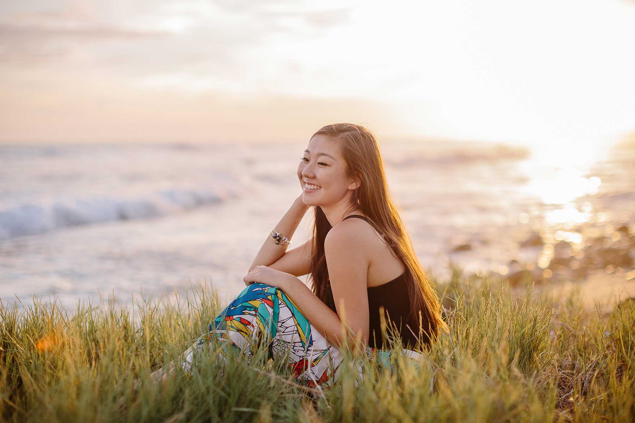 image of a senior portrait at an ovean overlook