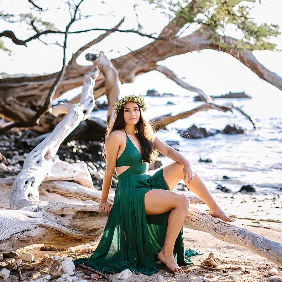 image of a senior portrait on the beach