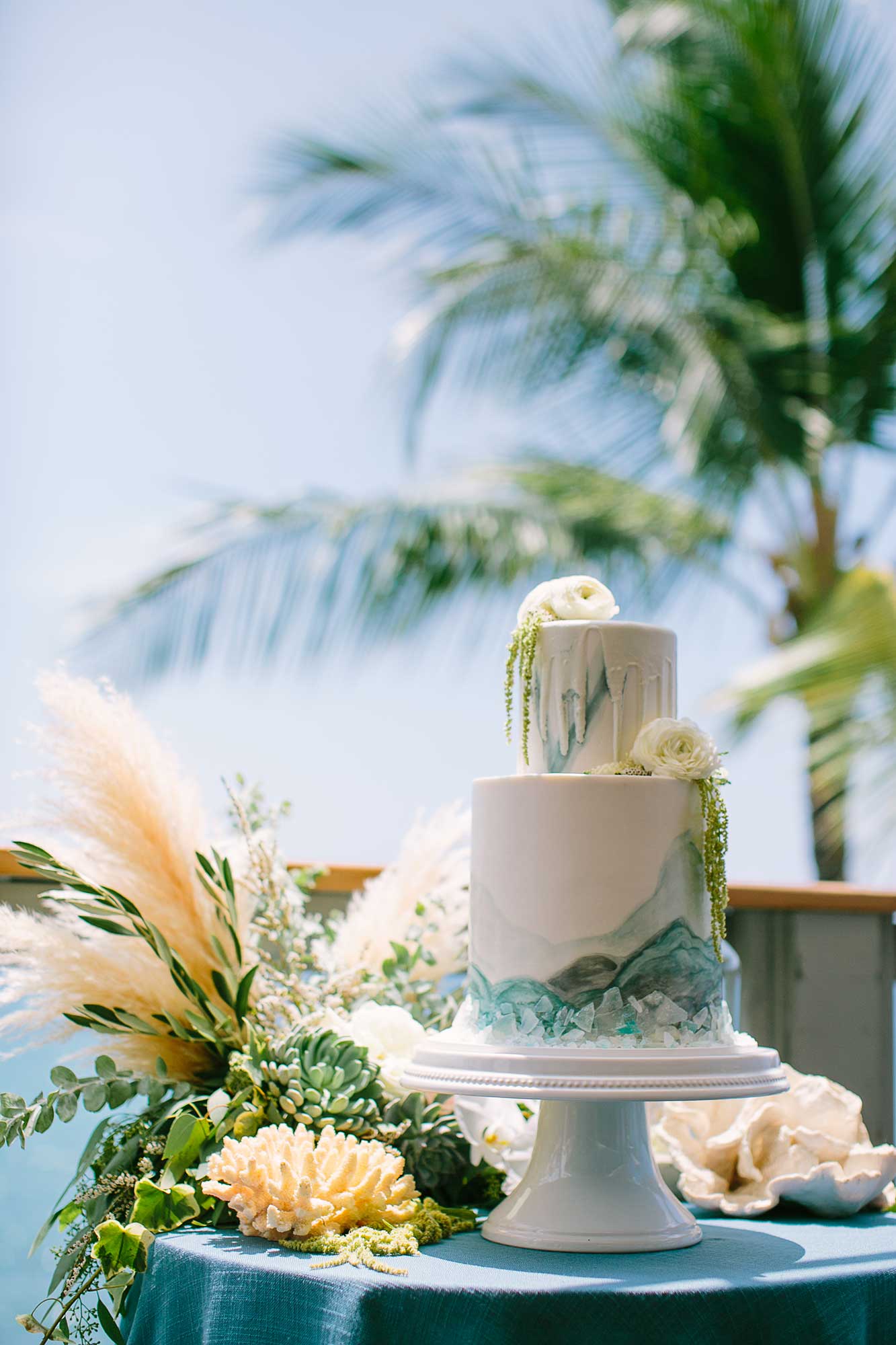 image of wedding cake